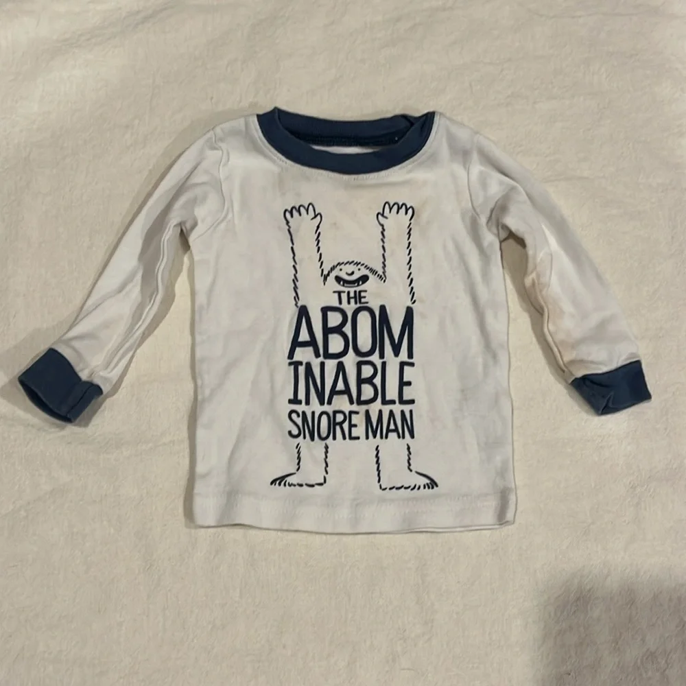 Bundle of Carter’s 6M Tops